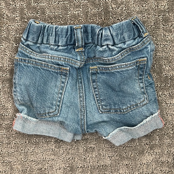 Baby Gap Jean Shorts - Picture 2 of 2